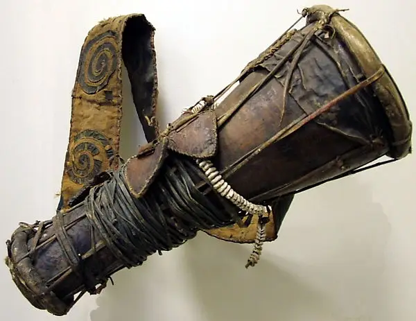 Iya ilu Bata/ Yoruba Talking drum (Copy)