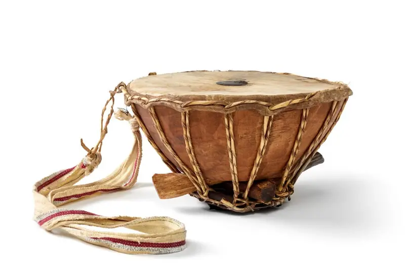 Gudugudu Drum, Dundun drum