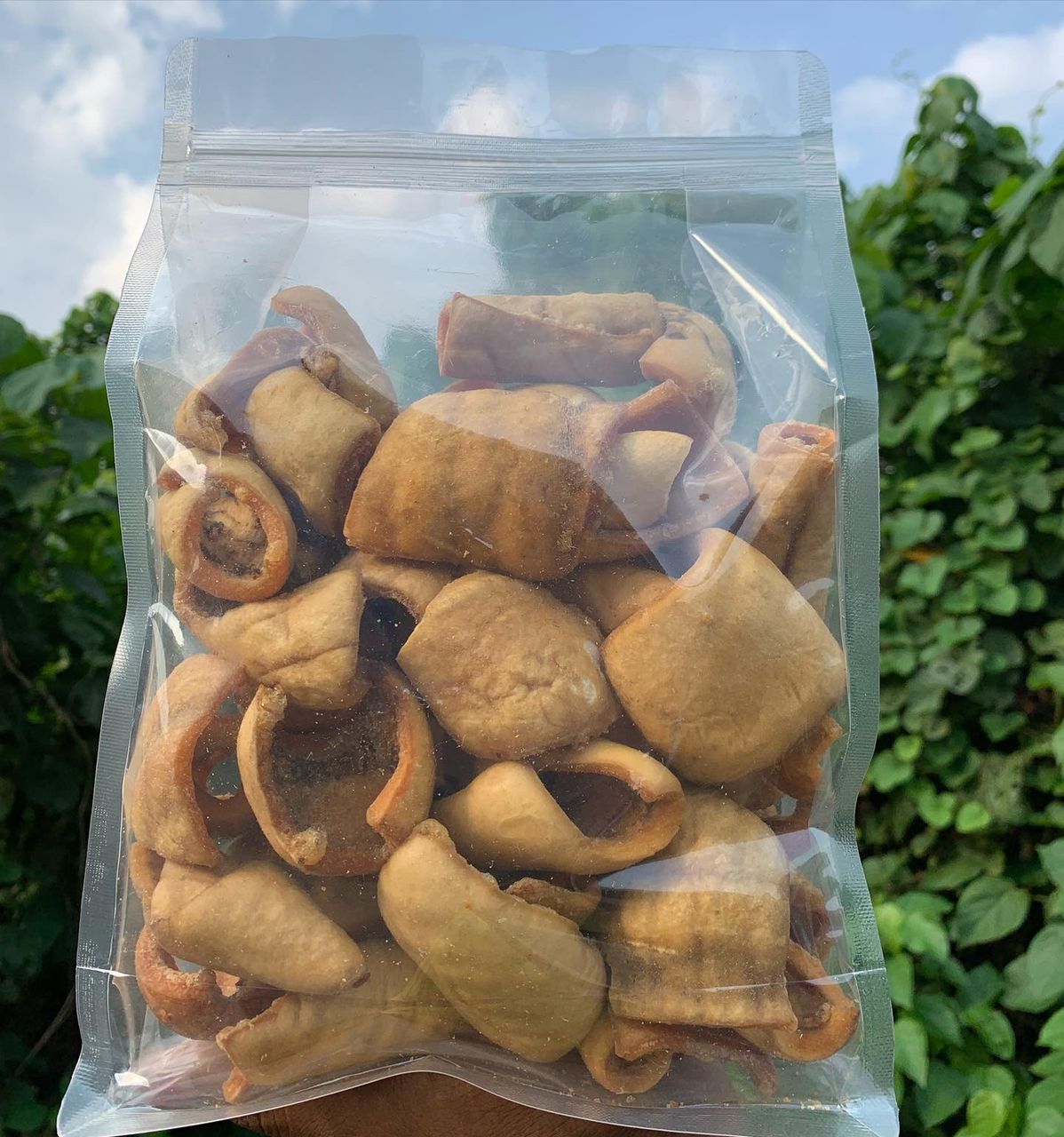 DRIED WHITE PONMO ( 1KG )